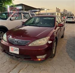 تۆیۆتا کامری